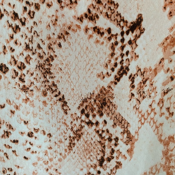 🆕 BLU PEPPER Snakeskin Tank - Picture 3 of 7